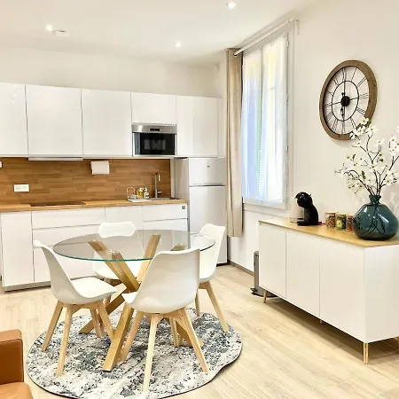 Appartement Delightful 3 Star Monaco Train Station